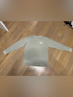 RVCA Men’s Long Sleeve Crew Tee tan logo NWOT size xl